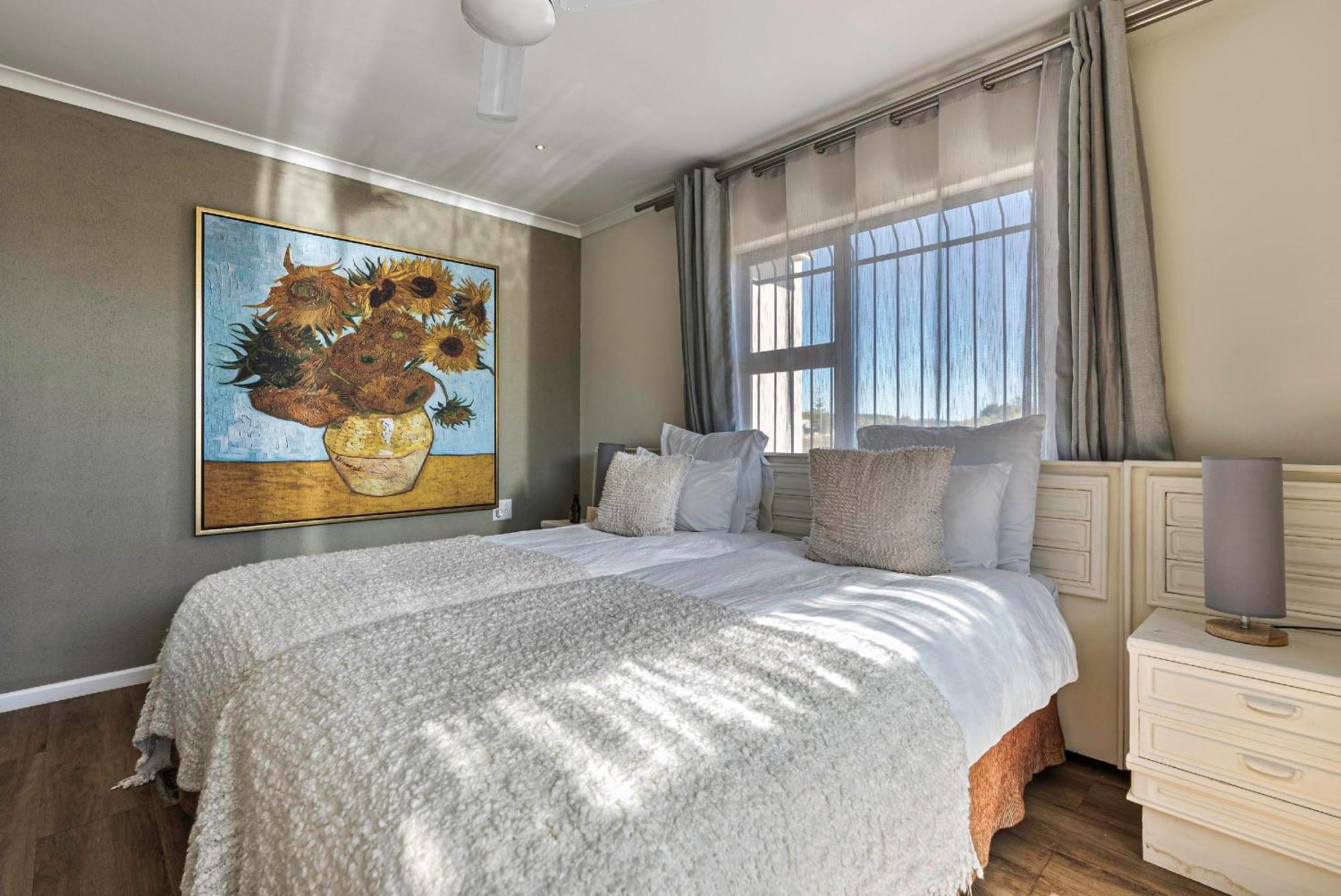 Val De Vine Hotel Stellenbosch Exterior photo
